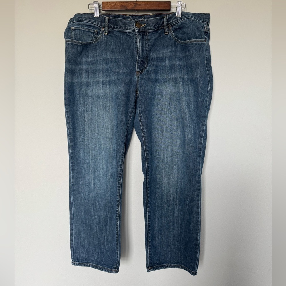 Eddie Bauer Women's Classic Blue Denim Straight Leg Jeans Casual Plus Size 16